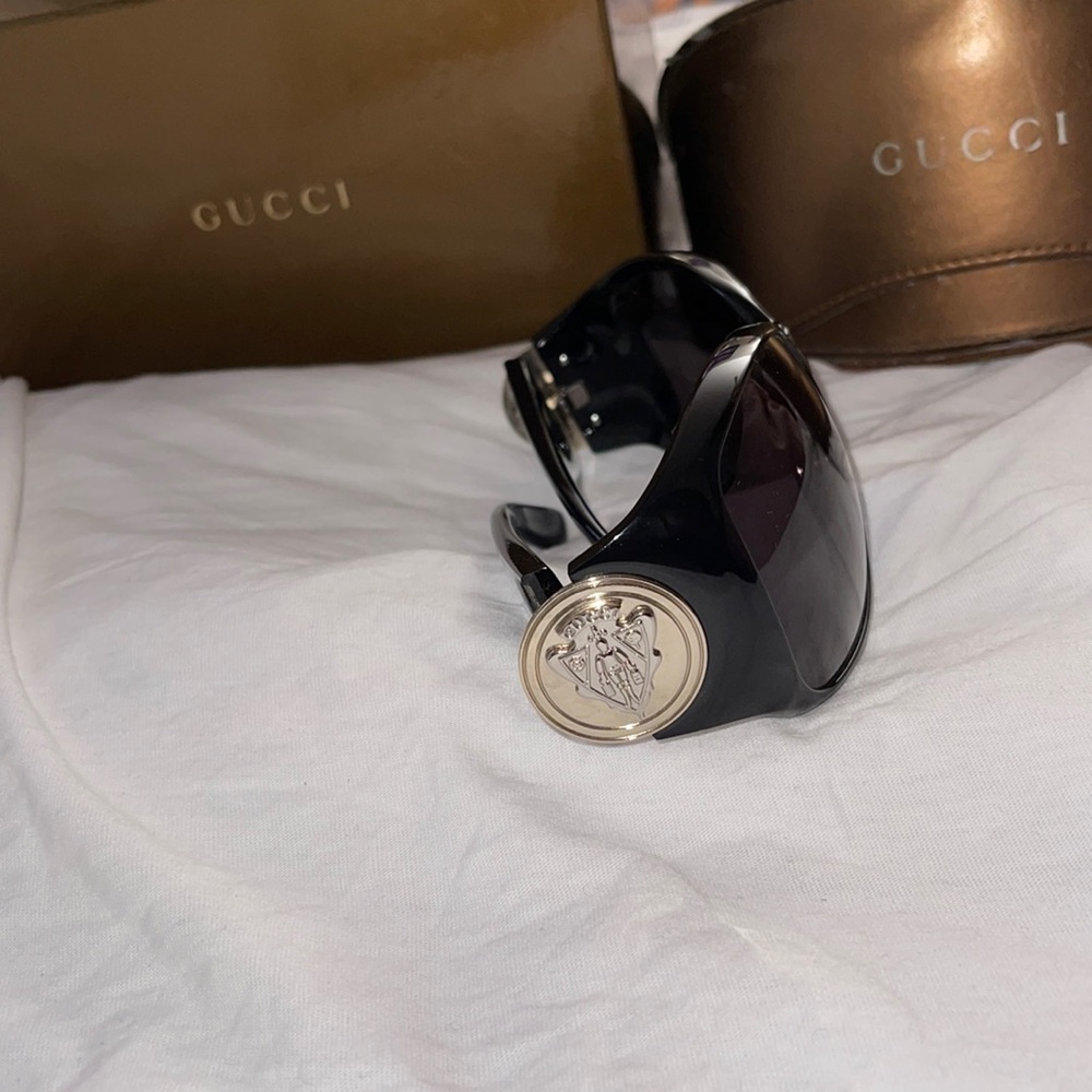 Gucci sunglasses